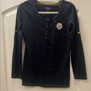 Touch by Alyssa Milano Black Long Sleeve Tee